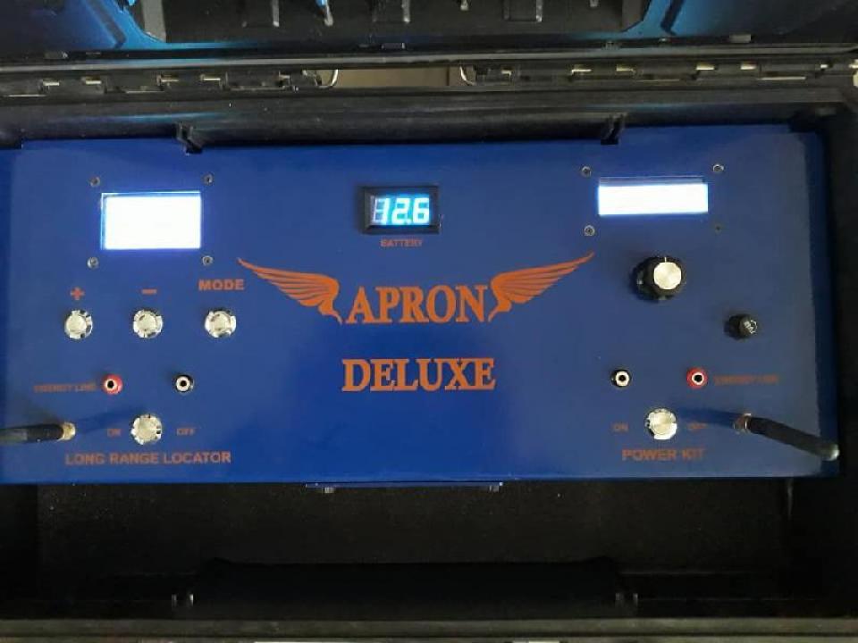 2.El Apron Deluxe